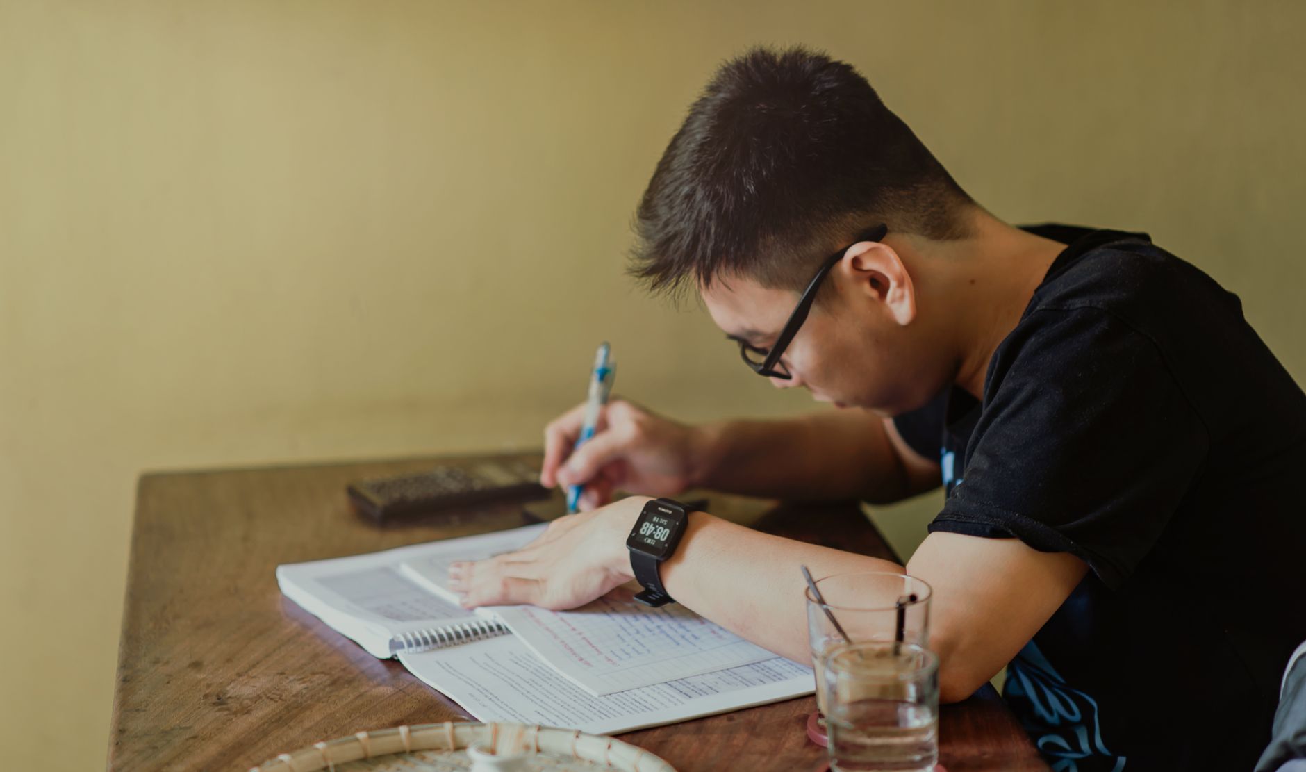 港銀壓力測試與利率風險管理：2026年聯儲局政策路徑下的策略重構